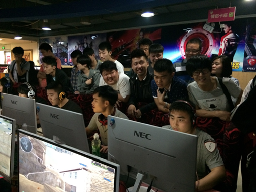 体育全国跳水全锦赛：山东选手练俊杰十米台夺冠